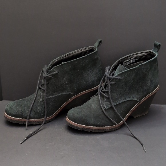 White Mountain Lambert Wedge Woman's Gray Leather Booties, Size M. - Picture 1 of 8